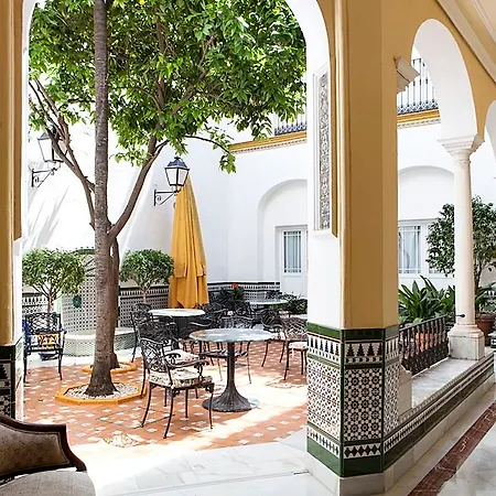 Cervantes מלון 4*